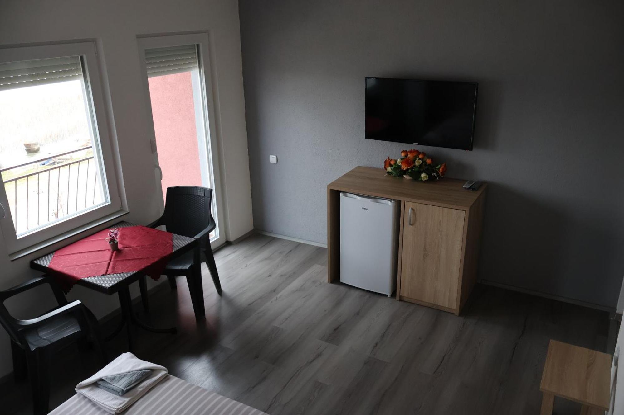 Ajkoski Apartments Peštani Exterior foto
